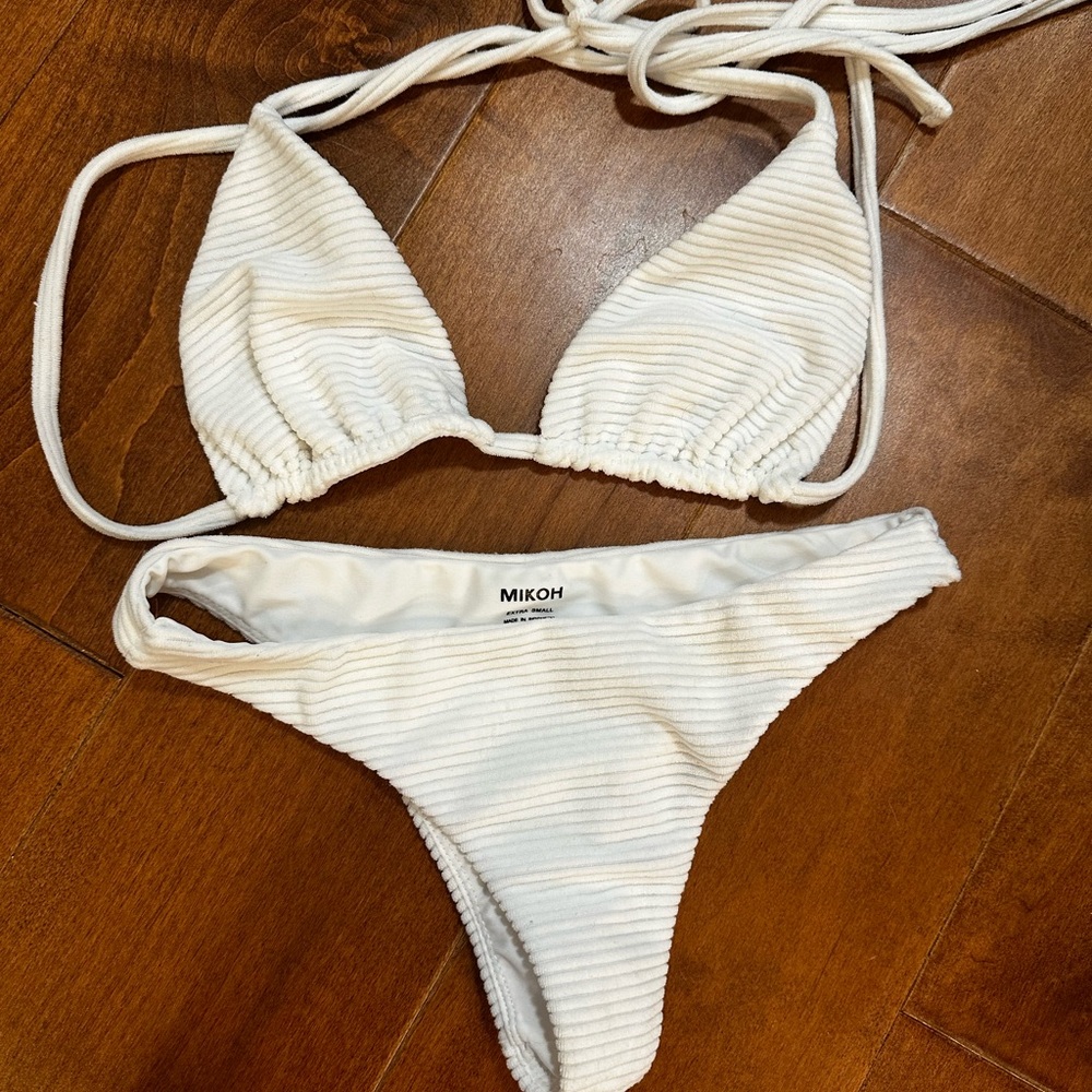 Mikoh Set; Runa Bottom Xs And Calico Triangle Top… - image 3